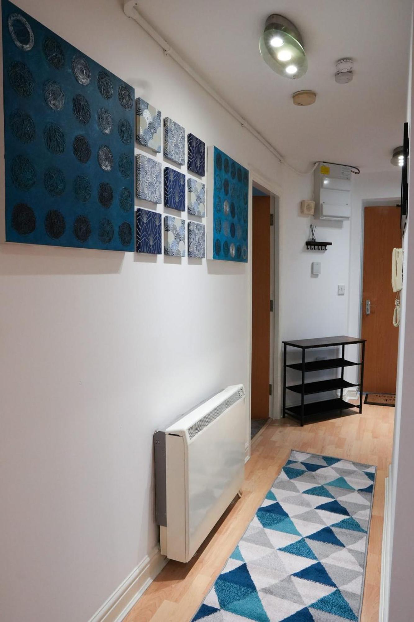 Whole 2-Bed Apartment - Contractors, Professionals, Ulez Free, Free Parking, B'Ham City 10Mins Birmingham Buitenkant foto